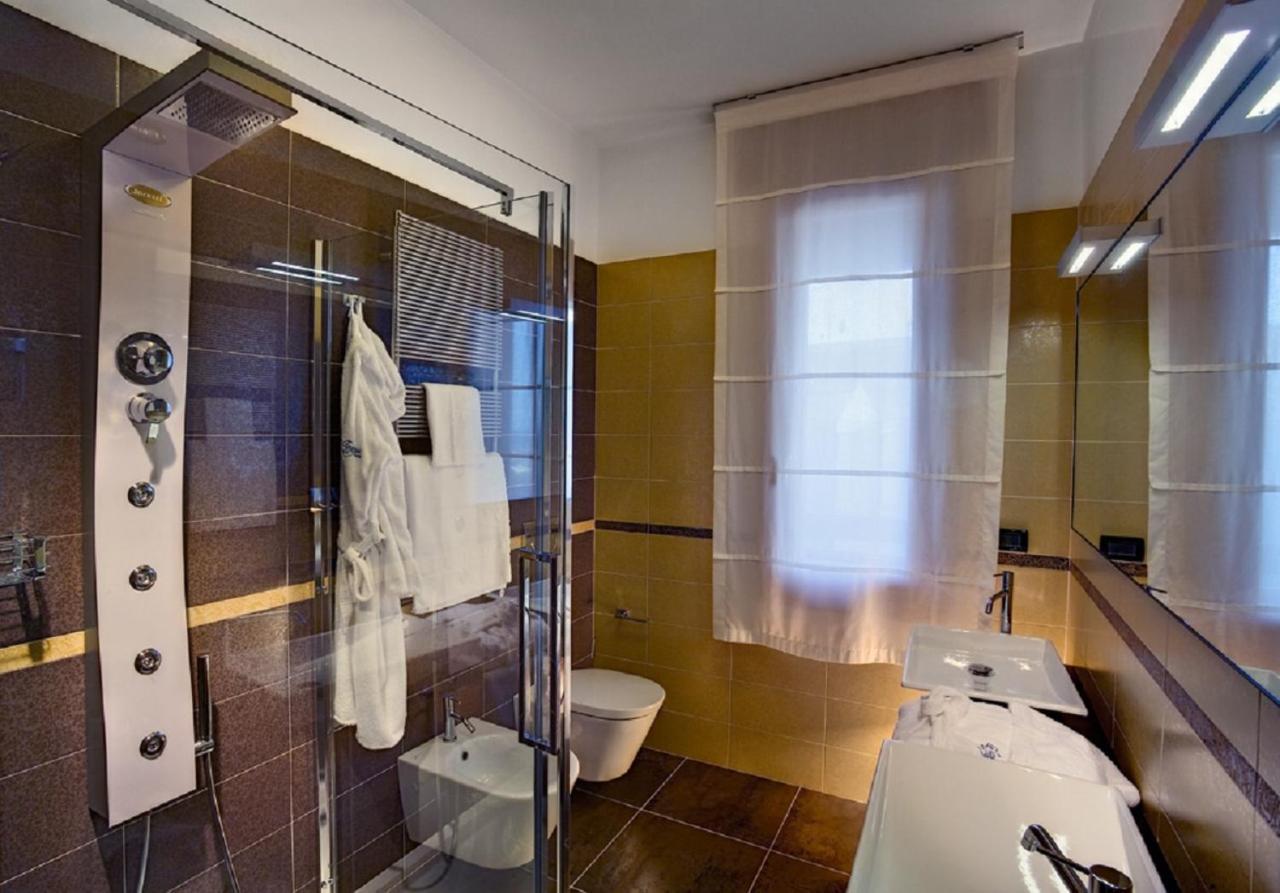 Hotel Le Tegnue Sottomarina Esterno foto