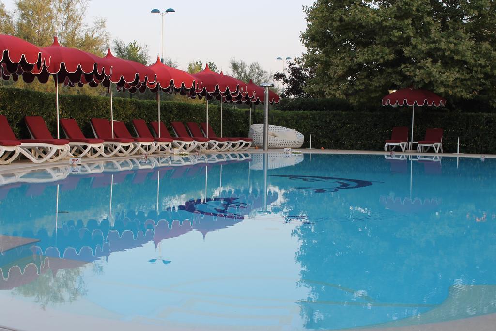 Hotel Le Tegnue Sottomarina Esterno foto