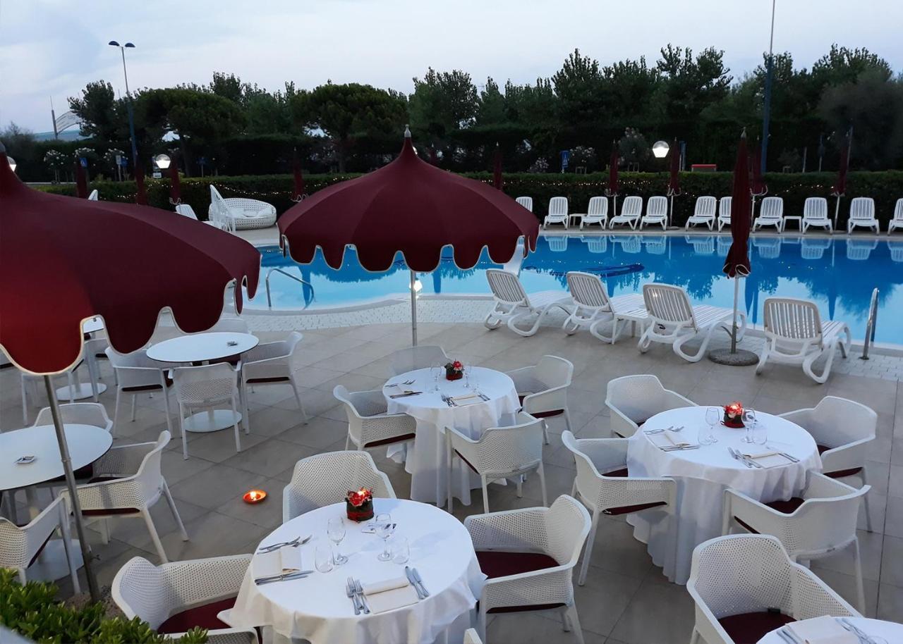 Hotel Le Tegnue Sottomarina Esterno foto